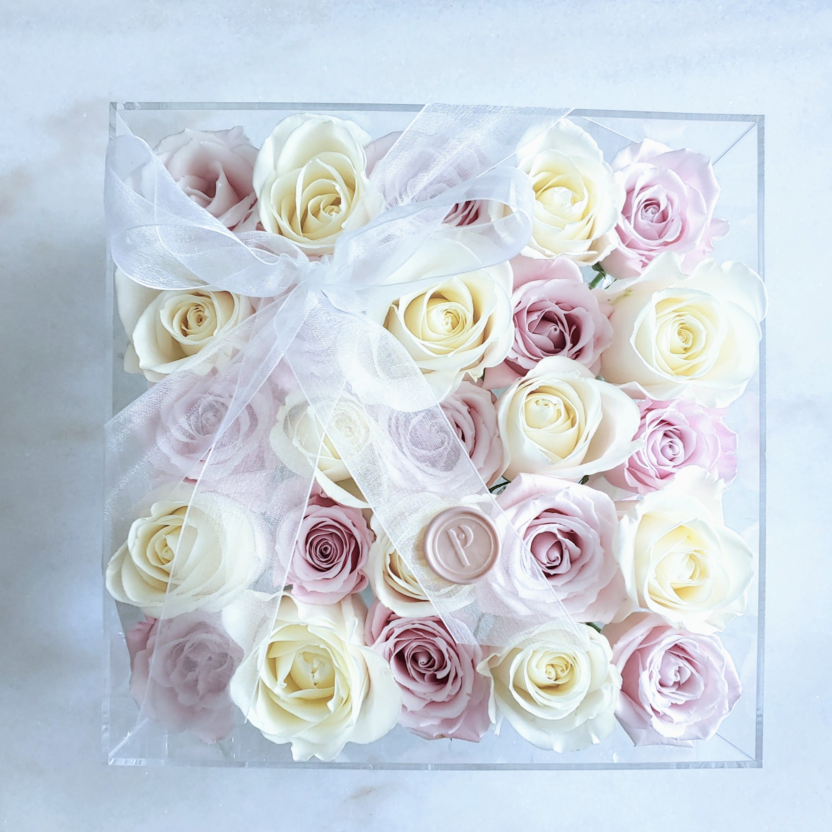 SRQ Modern Harlequin | Custom Colors for Your Box of 25 Roses