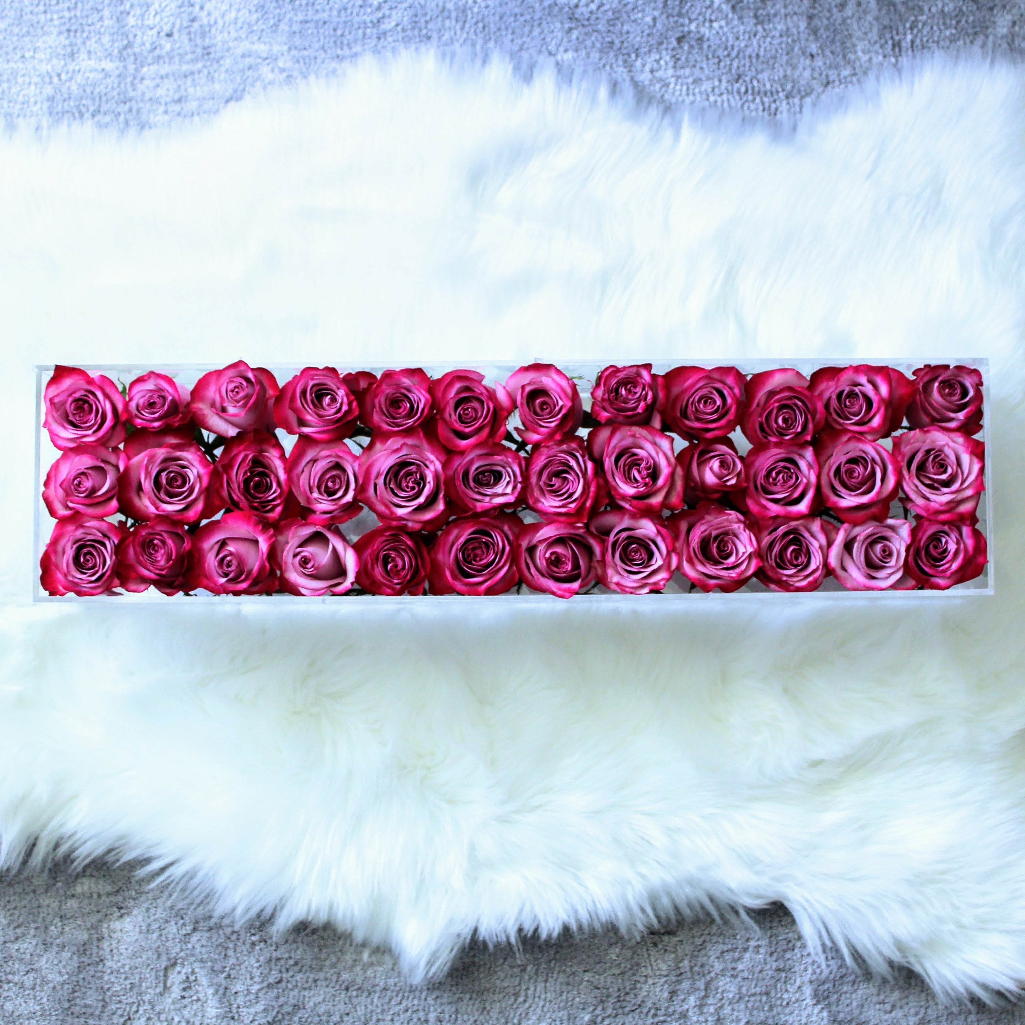 39 Fresh-Cut Rose Bouquet in Luxurious Centerpiece